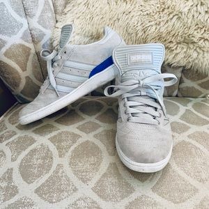 Adidas Busentiz bluebird skate shoes
